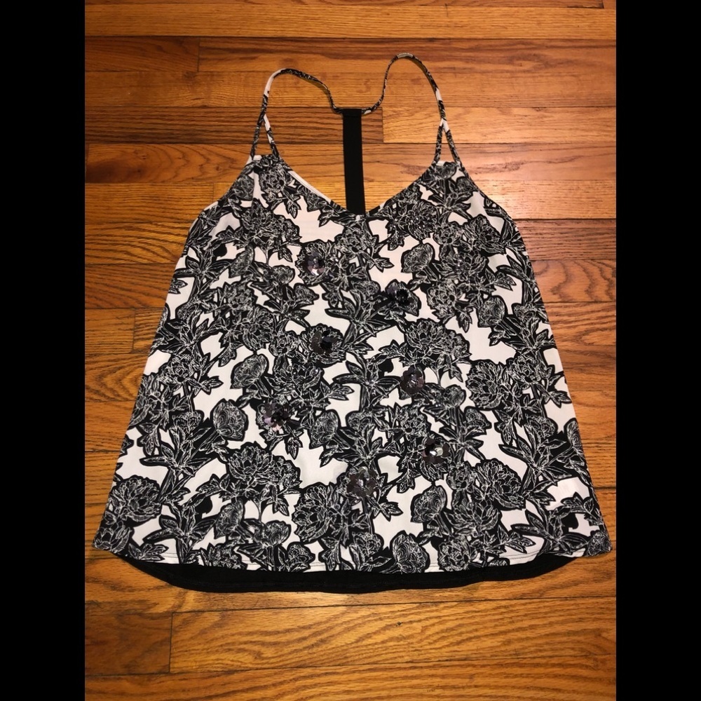 NWT Express Top